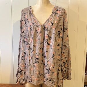 Women’s Torrid Floral V-Neck Blouse